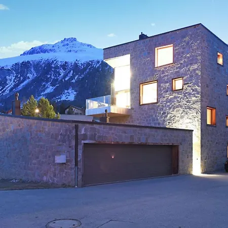 Paradis Mont زاكوباني